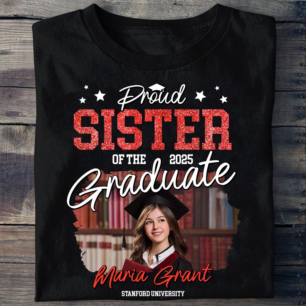 Proud Family of the Graduate Photo Name T-Shirt - Graduation Class Of 2025 T-Shirt  - Graduation Unisex T-Shirt