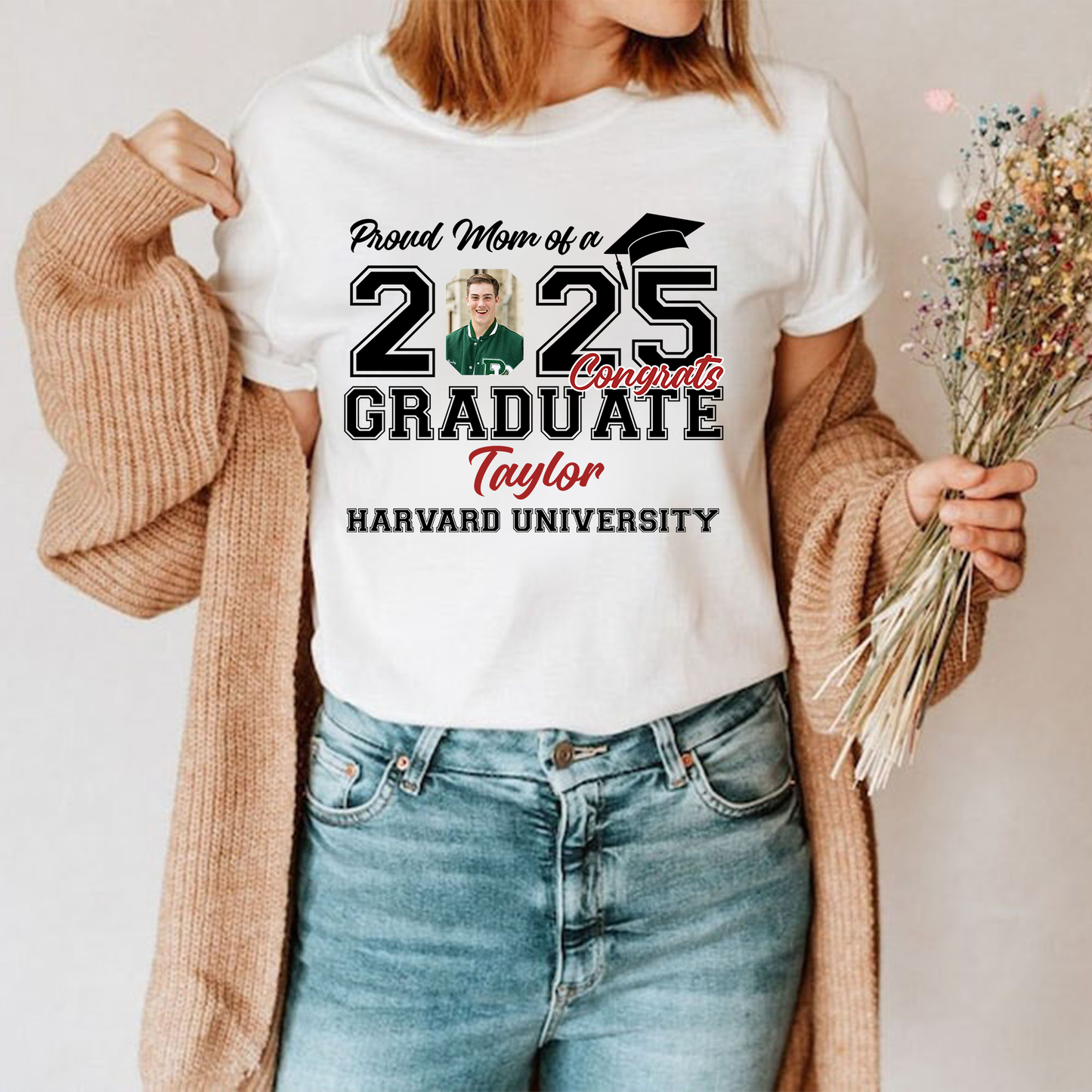 Proud Mom Dad - Family Of Senior Graduation Class Of 2025 T-Shirt - Graduation Unisex T-Shirt