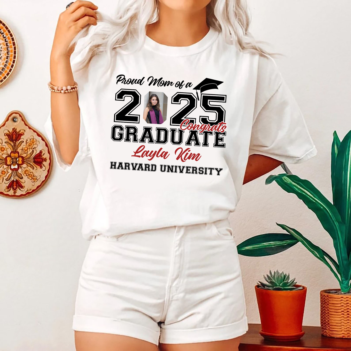 Proud Mom Dad - Family Of Senior Graduation Class Of 2025 T-Shirt - Graduation Unisex T-Shirt