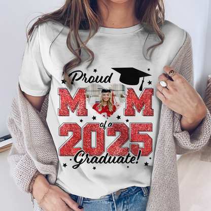 Proud Mom/Dad Of A 2025 Graduate T-Shirt  - Graduation Unisex T-Shirt