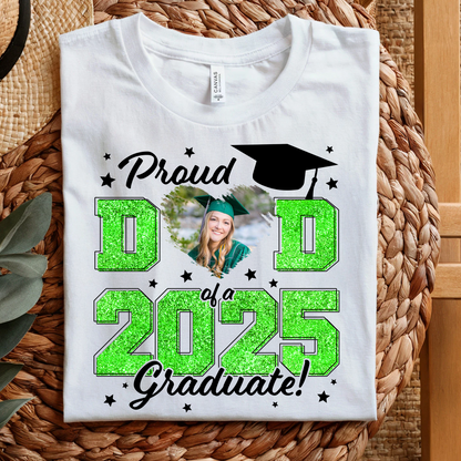 Proud Mom/Dad Of A 2025 Graduate T-Shirt  - Graduation Unisex T-Shirt